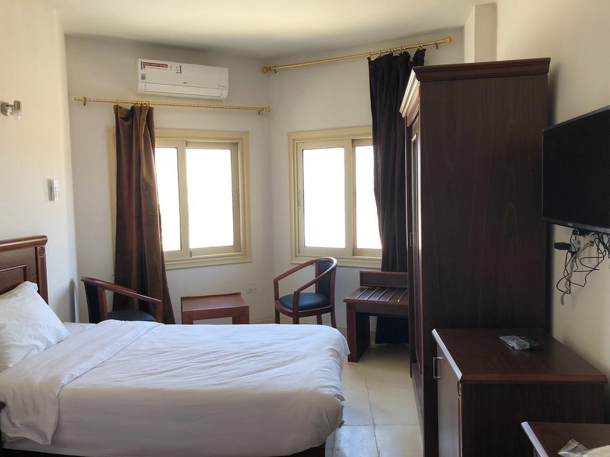 Royal Nj Hotel Borg El Arab Eksteriør bilde